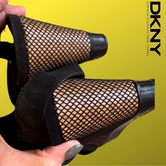 Vintage DKNY sandals - Picture 10 of 10